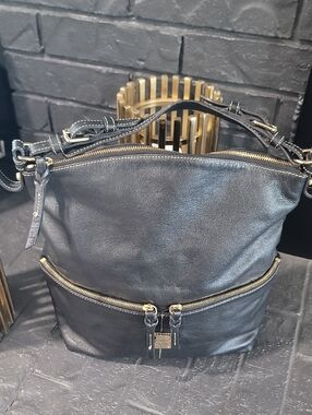 Dooney & Bourke Black Leather Zip Women’s Hobo Bag